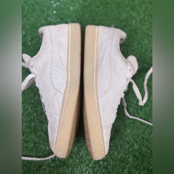 Puma Men's Light Gray Suede Sneakers Size 8 - Picture 5 of 7